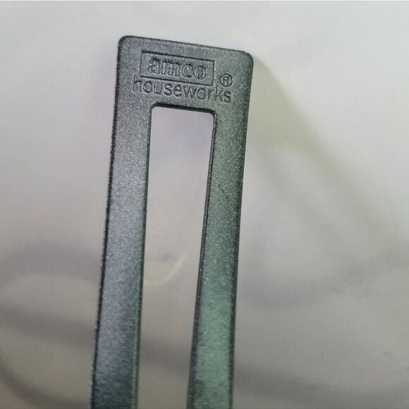 Williams Sonoma Amco Houseworks Nonstick Two Tone Holiday Pancake Molds Set of 3 - Picture 8 of 8